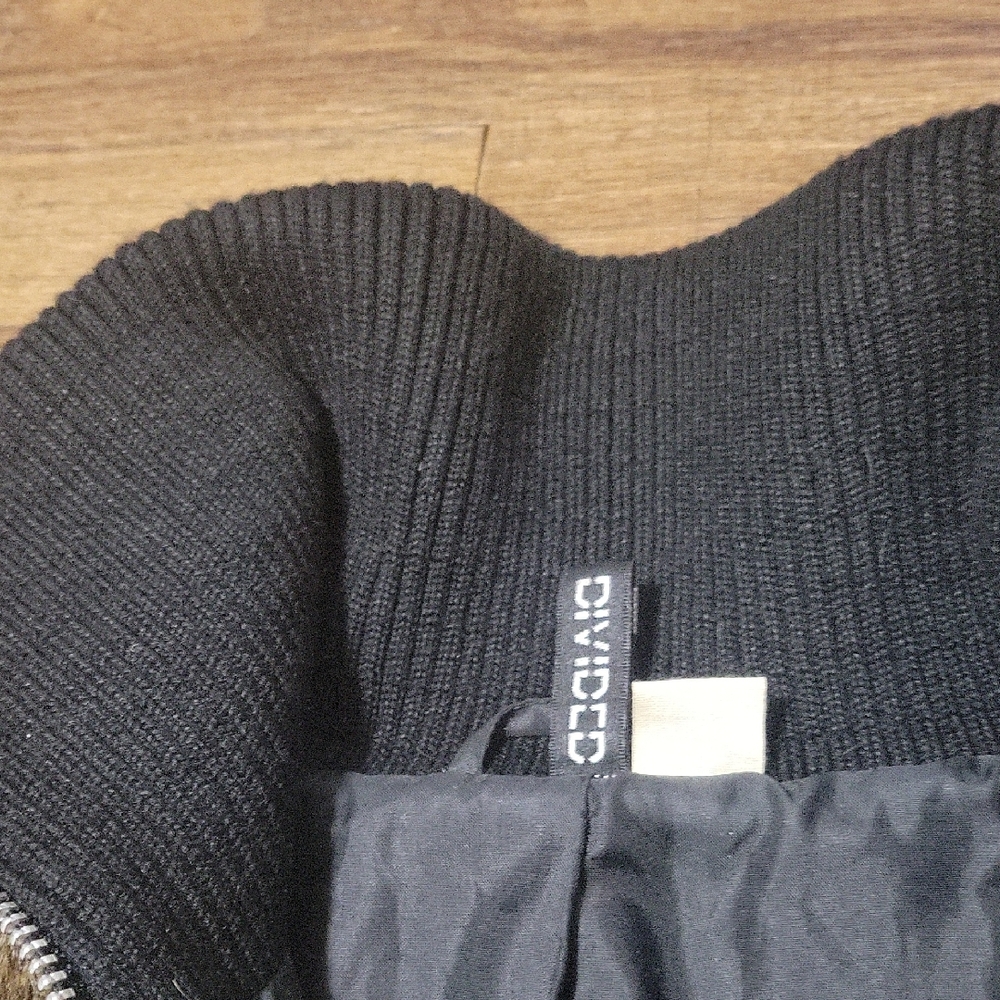 H&M Faux Fur Jacket - Picture 2 of 9